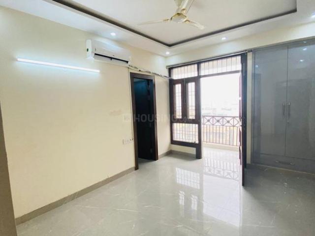 3 BHK Apartment in Sector 5 Dwarka for resale New Delhi. The reference number is 13388581