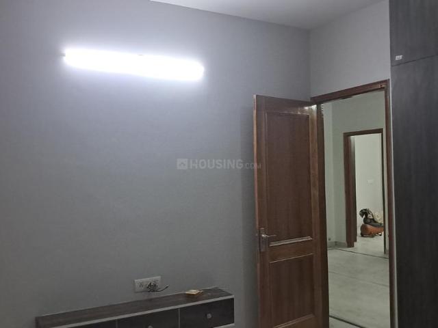 3 BHK Apartment in Sector 5 for rent Gurgaon. The reference number is 20423343