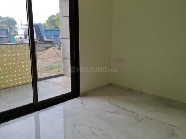 3 BHK Apartment in Sector 5 for resale Gandhinagar. The reference number is 15736422