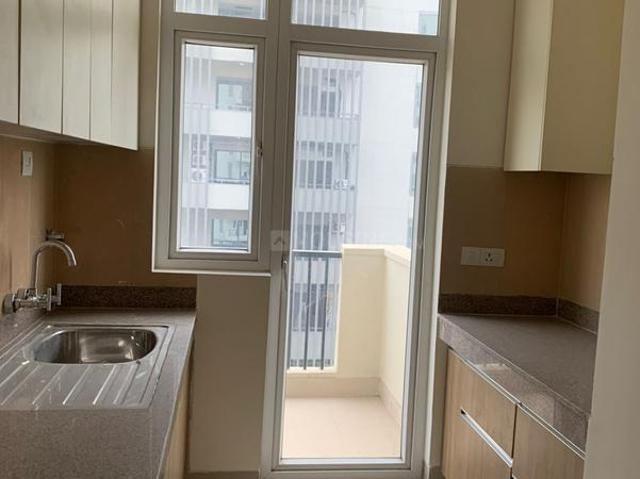 3 BHK Apartment in Sector 65 for rent Gurgaon. The reference number is 14620378