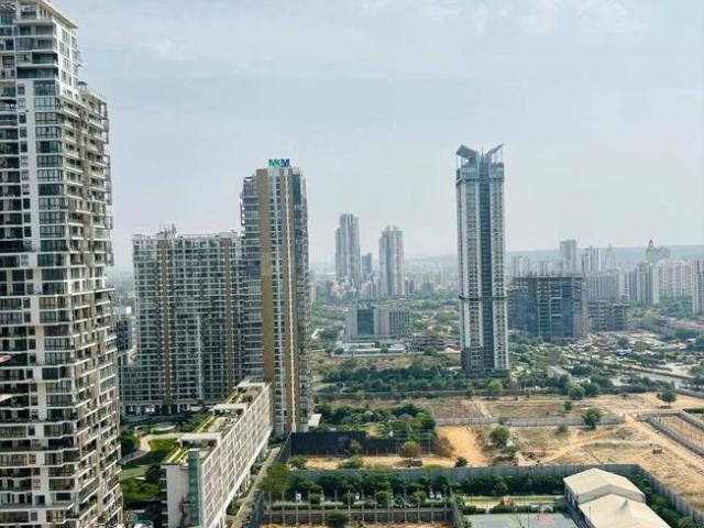 3 BHK Apartment in Sector 65 for rent Gurgaon. The reference number is 19667570