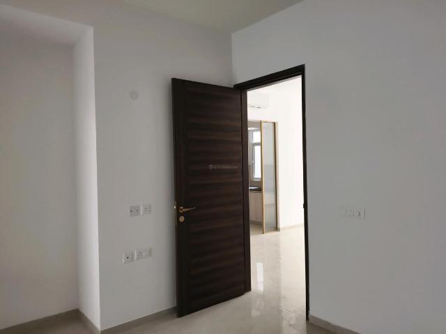 3 BHK Apartment in Sector 65 for rent Gurgaon. The reference number is 19818765