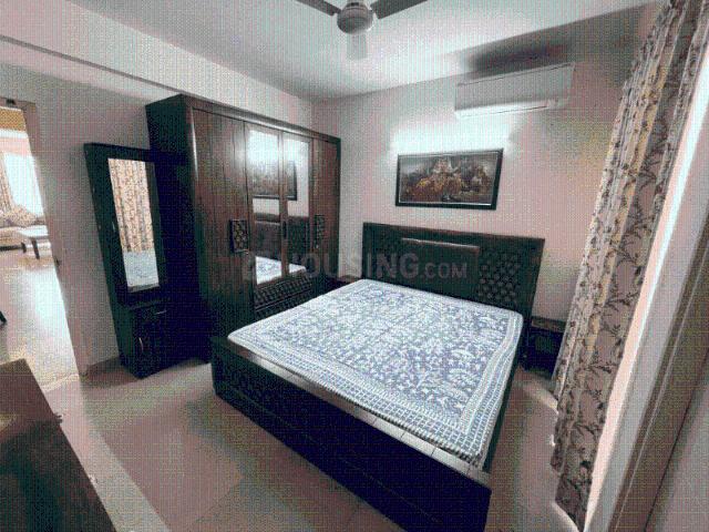3 BHK Apartment in Sector 65 for rent Gurgaon. The reference number is 19906296