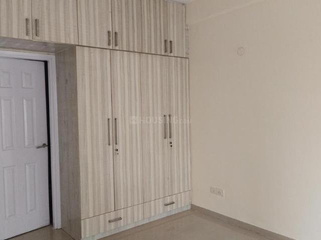 3 BHK Apartment in Sector 65 for rent Gurgaon. The reference number is 19910423