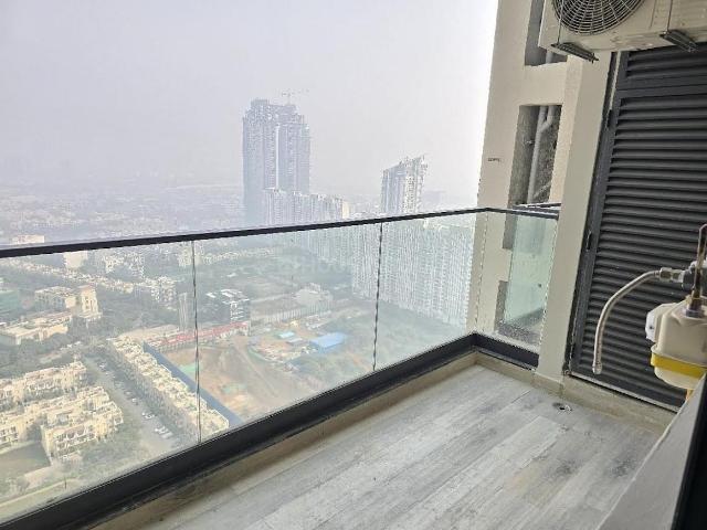3 BHK Apartment in Sector 65 for rent Gurgaon. The reference number is 19987174