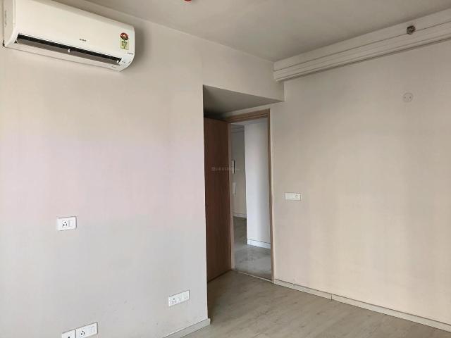 3 BHK Apartment in Sector 65 for rent Gurgaon. The reference number is 20179014