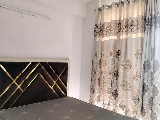 3 BHK Apartment in Sector 65 for rent Gurgaon. The reference number is 20328448