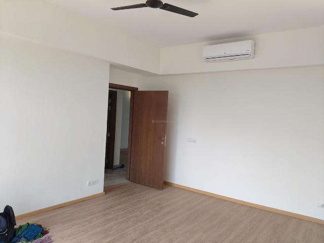 3 BHK Apartment in Sector 65 for resale Gurgaon. The reference number is 19381902