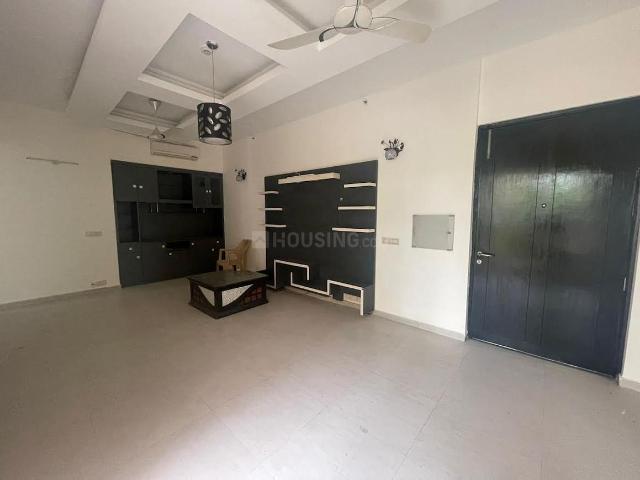 3 BHK Apartment in Sector 66 for rent Gurgaon. The reference number is 20394214