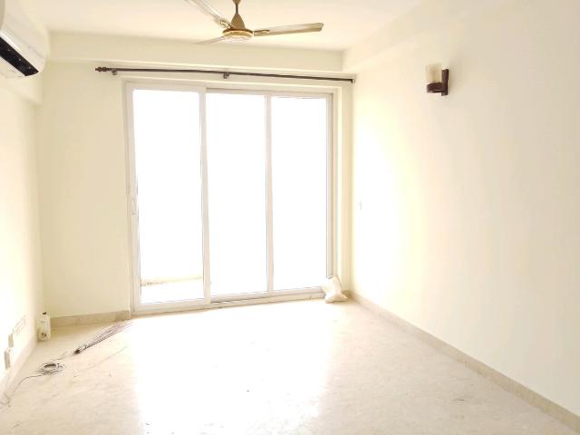 3 BHK Apartment in Sector 66 for resale Gurgaon. The reference number is 10107252