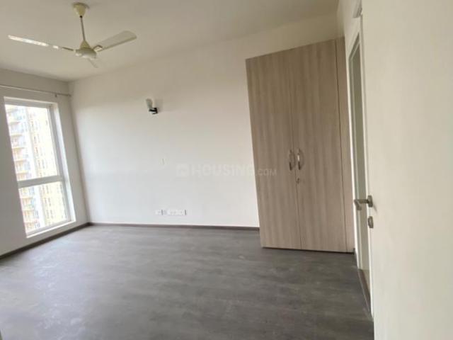 3 BHK Apartment in Sector 67 for rent Gurgaon. The reference number is 14853272