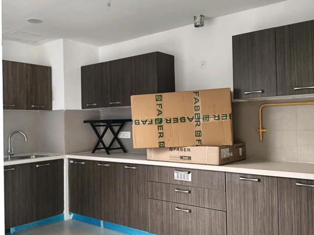 3 BHK Apartment in Sector 67 for rent Gurgaon. The reference number is 18411109