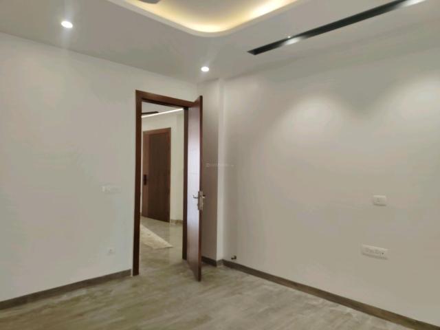 3 BHK Apartment in Sector 67 for rent Gurgaon. The reference number is 20274037