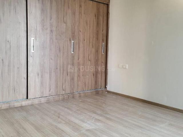 3 BHK Apartment in Sector 67 for rent Gurgaon. The reference number is 20391236