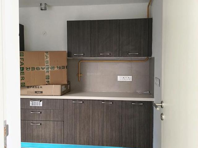 3 BHK Apartment in Sector 67 for resale Gurgaon. The reference number is 17550243