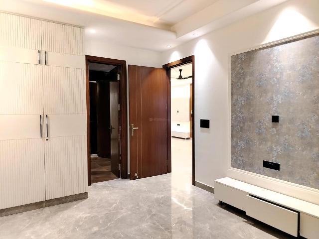 3 BHK Apartment in Sector 67 for resale Gurgaon. The reference number is 19271338