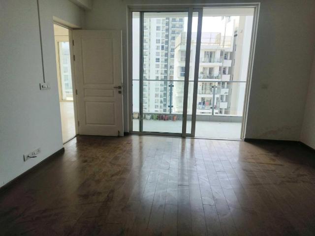 3 BHK Apartment in Sector 67 for resale Gurgaon. The reference number is 20091882