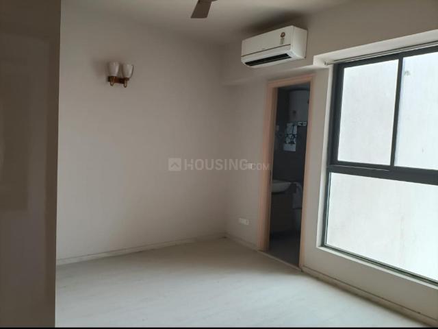 3 BHK Apartment in Sector 67 for resale Gurgaon. The reference number is 20523104