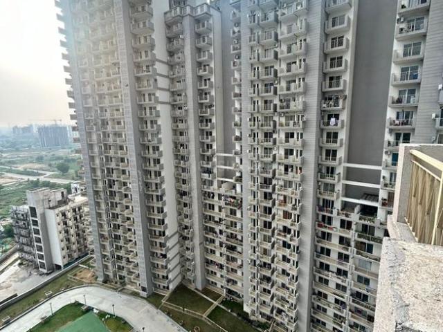 3 BHK Apartment in Sector 68 for resale Gurgaon. The reference number is 20838311