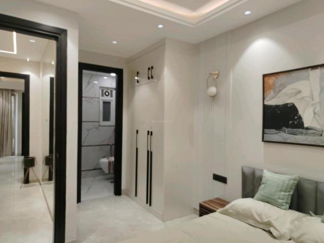 3 BHK Apartment in Sector 69 for rent Gurgaon. The reference number is 19410785