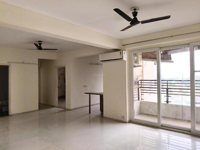 3 BHK Apartment in Sector 69 for rent Gurgaon. The reference number is 19425732