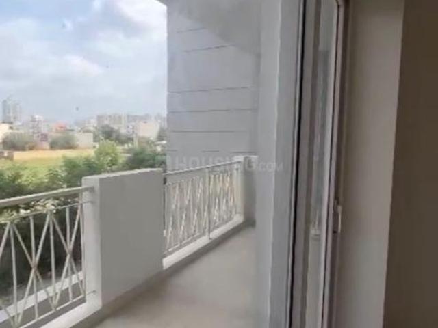 3 BHK Apartment in Sector 69 for rent Gurgaon. The reference number is 19676469