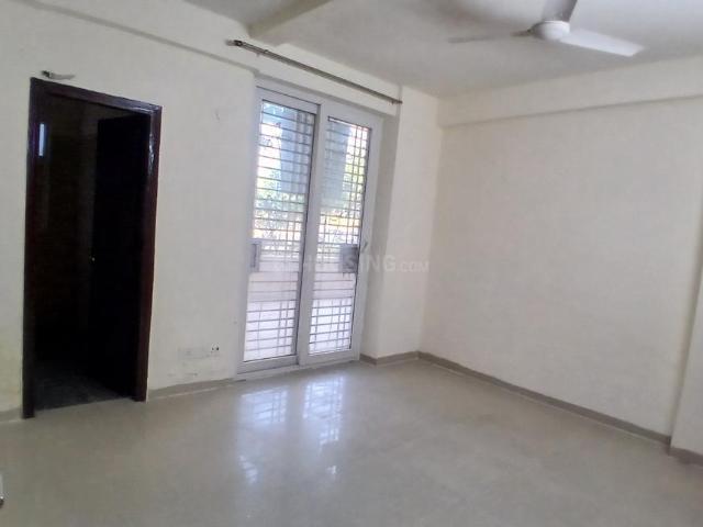 3 BHK Apartment in Sector 69 for rent Gurgaon. The reference number is 19717247