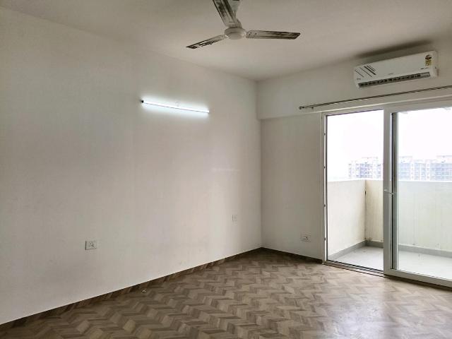 3 BHK Apartment in Sector 69 for rent Gurgaon. The reference number is 19759571