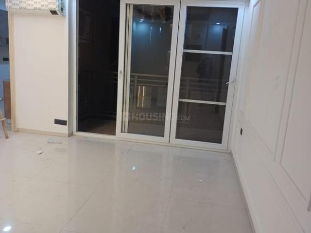 3 BHK Apartment in Sector 69 for rent Gurgaon. The reference number is 19795136