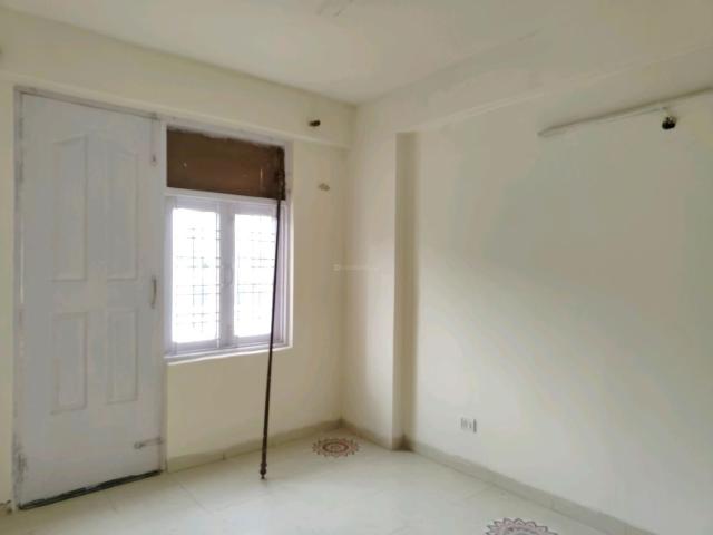 3 BHK Apartment in Sector 69 for rent Gurgaon. The reference number is 19831345