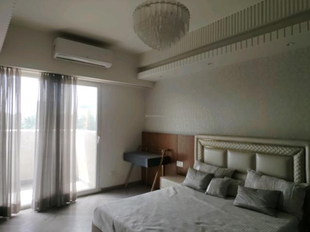3 BHK Apartment in Sector 69 for rent Gurgaon. The reference number is 19843885
