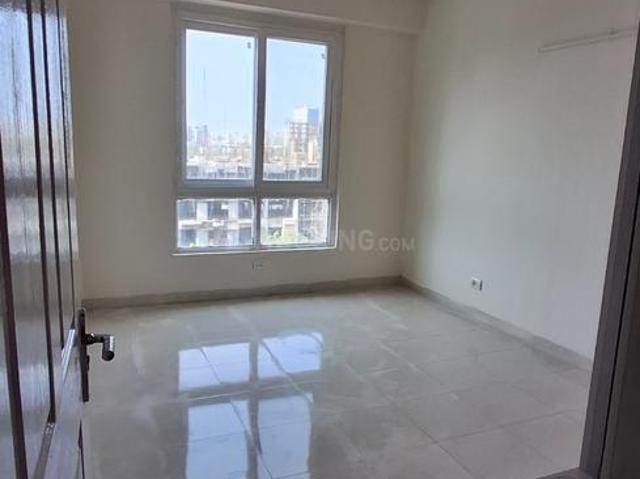 3 BHK Apartment in Sector 69 for rent Gurgaon. The reference number is 19976497