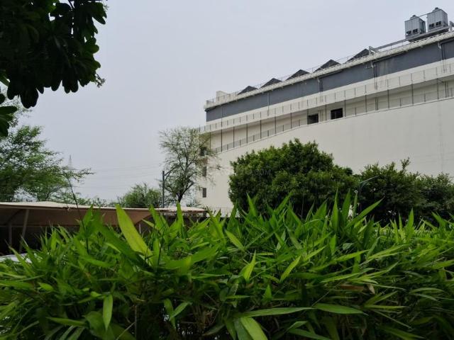 3 BHK Apartment in Sector 69 for rent Gurgaon. The reference number is 20596365