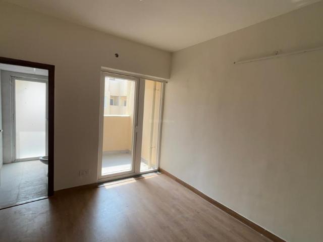 3 BHK Apartment in Sector 69 for rent Gurgaon. The reference number is 20668381