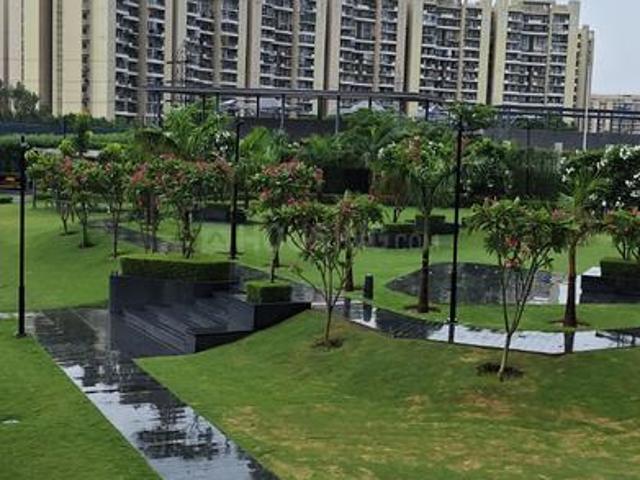 3 BHK Apartment in Sector 69 for rent Gurgaon. The reference number is 20846593