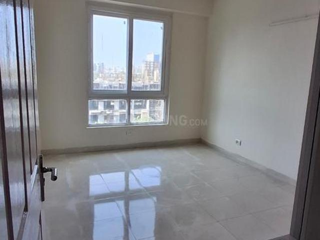 3 BHK Apartment in Sector 69 for rent Gurgaon. The reference number is 20029775