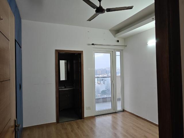 3 BHK Apartment in Sector 69 for rent Gurgaon. The reference number is 20139975