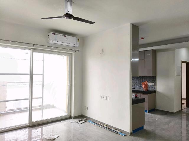 3 BHK Apartment in Sector 69 for rent Gurgaon. The reference number is 20203121