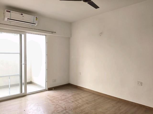 3 BHK Apartment in Sector 69 for rent Gurgaon. The reference number is 20204372
