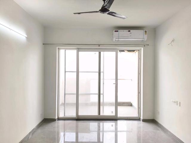 3 BHK Apartment in Sector 69 for rent Gurgaon. The reference number is 20292437