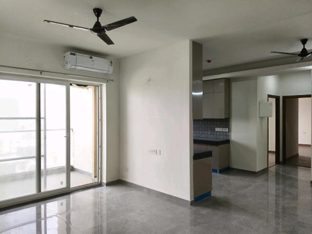 3 BHK Apartment in Sector 69 for rent Gurgaon. The reference number is 20292332