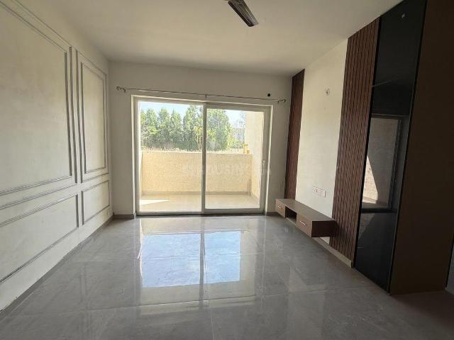 3 BHK Apartment in Sector 69 for rent Gurgaon. The reference number is 20340806