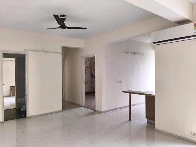 3 BHK Apartment in Sector 69 for rent Gurgaon. The reference number is 20396986