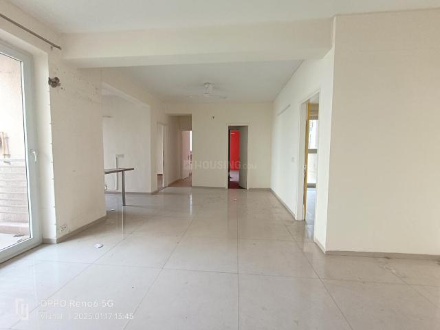 3 BHK Apartment in Sector 69 for resale Gurgaon. The reference number is 19113139