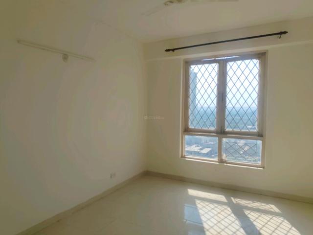 3 BHK Apartment in Sector 69 for resale Gurgaon. The reference number is 19543712