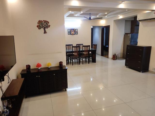 3 BHK Apartment in Sector 69 for resale Gurgaon. The reference number is 19530535