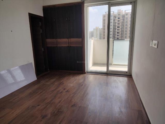 3 BHK Apartment in Sector 69 for resale Gurgaon. The reference number is 19947790