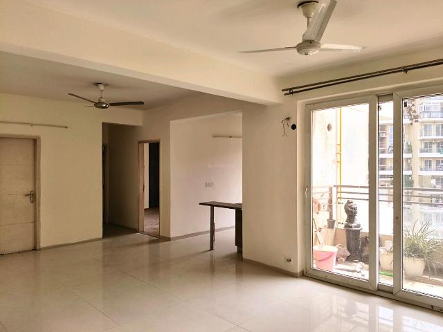 3 BHK Apartment in Sector 69 for resale Gurgaon. The reference number is 20933301
