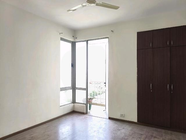 3 BHK Apartment in Sector 61 for rent Gurgaon. The reference number is 19866409
