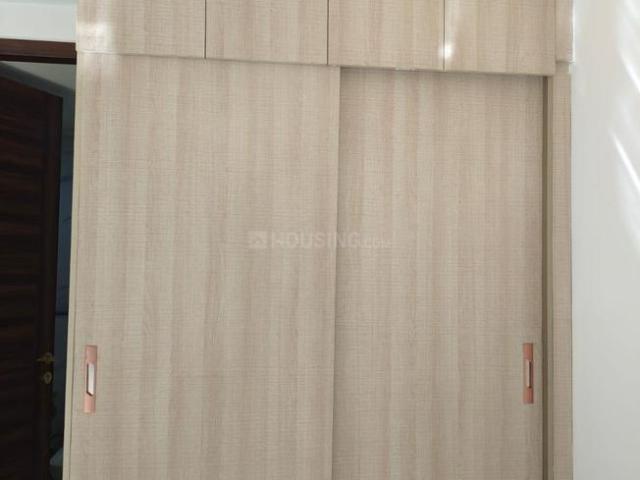 3 BHK Apartment in Sector 61 for rent Gurgaon. The reference number is 19886931